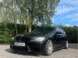 Svart Begagnad 2008 BMW 320 M Sport Kombi | 74 900 kr (Marknadspris)