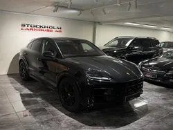 Svart Begagnad 2024 Porsche Cayenne SUV | 1 299 900 kr (Lite dyr)