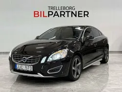 Svart Begagnad 2011 Volvo S60 Momentum Sedan | 74 900 kr (Marknadspris)