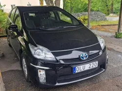 Svart Begagnad 2011 Toyota Prius Halvkombi | 130 000 kr