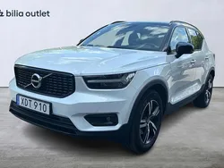 Vit Begagnad 2018 Volvo XC40 R-Design SUV | 359 900 kr (Dyr)