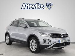 Silver Begagnad 2024 VW T-Roc Life SUV | 299 900 kr (Marknadspris)