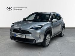 Silver Begagnad 2024 Toyota Yaris Hybrid Active SUV | 284 898 kr (Marknadspris)