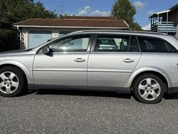 Grå Begagnad 2006 Opel Vectra Kombi | 18 000 kr (Marknadspris)