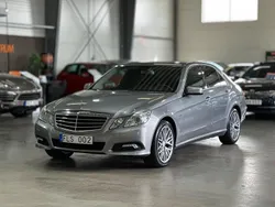 Grå Begagnad 2009 Mercedes E250 Avantgarde Sedan | 94 900 kr (Marknadspris)