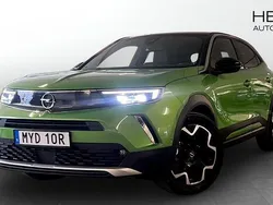 Grön (green) Begagnad 2022 Opel Mokka-e Ultimate SUV | 204 900 kr (Superpris)