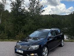 Svart Begagnad 2012 VW Passat Kombi | 74 000 kr (Marknadspris)
