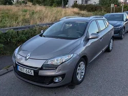 Grå Begagnad 2013 Renault Mégane GrandTour Kombi | 35 000 kr (Bra pris)