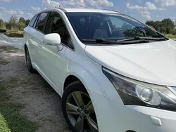 Vit Begagnad 2015 Toyota Avensis Edition Kombi | 125 000 kr (Bra pris)