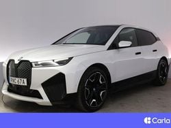 Vit Begagnad 2022 BMW iX Sport Line SUV | 547 900 kr (Marknadspris)