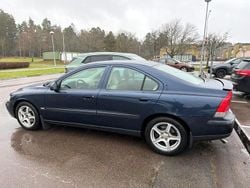 Begagnad 2003 Volvo S60 Sedan | 25 000 kr