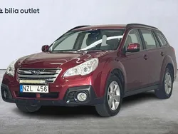 Ljusröd Begagnad 2013 Subaru Outback SUV | 109 900 kr (Lite dyr)