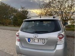 Silver Begagnad 2010 Toyota Verso Minibuss | 59 800 kr (Marknadspris)