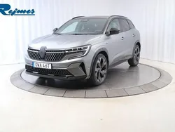 Grå Begagnad 2023 Renault Austral Iconic Esprit Alpine SUV | 399 800 kr