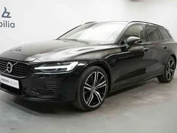 Svart Begagnad 2021 Volvo V60 R-Design Kombi | 399 900 kr (Marknadspris)