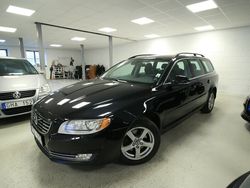 Svart Begagnad 2013 Volvo V70 Momentum Kombi | 134 800 kr (Marknadspris)