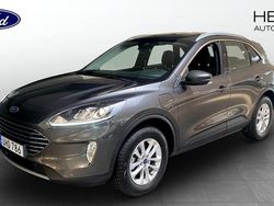 Grå (grey) Begagnad 2022 Ford Kuga Titanium SUV | 234 900 kr (Marknadspris)