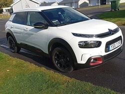 Vit Begagnad 2018 Citroën C4 Cactus PureTech Halvkombi | 110 000 kr (Superpris)