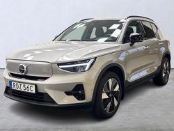 Silver Begagnad 2025 Volvo EX40 Plus SUV | 489 900 kr (Marknadspris)