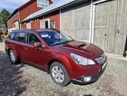 Röd Begagnad 2010 Subaru Outback SUV | 20 000 kr