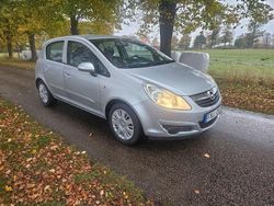 Grå Begagnad 2007 Opel Corsa Halvkombi | 29 900 kr (Marknadspris)