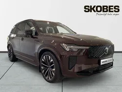 Mörkröd (röd) Begagnad 2025 Volvo XC90 Ultra SUV | 958 900 kr