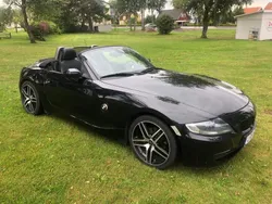 Svart Begagnad 2006 BMW Z4 Cab | 69 999 kr (Bra pris)
