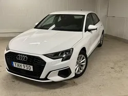 Vit Begagnad 2020 Audi A3 Sportback Halvkombi | 204 900 kr (Marknadspris)