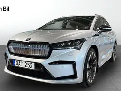 Silver Begagnad 2022 Skoda Enyaq iV SportLine SUV | 409 900 kr (Marknadspris)