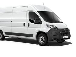 Vit Ny 2025 Peugeot Boxer Van | 598 625 kr (Dyr)