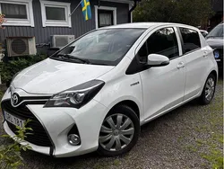 Vit Begagnad 2015 Toyota Yaris Active Halvkombi | 82 000 kr (Bra pris)