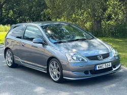 Grå Begagnad 2005 Honda Civic Type R Halvkombi | 159 900 kr