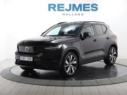 Svart Begagnad 2022 Volvo XC40 Pro SUV | 329 500 kr