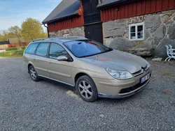 Brun Begagnad 2007 Citroën C5 Kombi | 18 000 kr (Marknadspris)