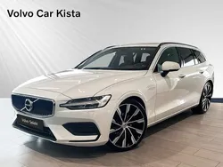 Vit Begagnad 2021 Volvo V60 Pro Kombi | 329 900 kr (Marknadspris)