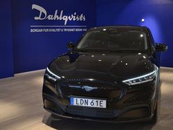 Svart Begagnad 2022 Ford Mustang Mach-E Standard Range SUV | 359 000 kr (Superpris)