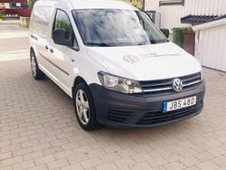 Vit Begagnad 2016 VW Caddy Maxi Minibuss | 79 000 kr (Bra pris)
