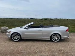 Silver Begagnad 2006 Volvo C70 Cab | 124 000 kr