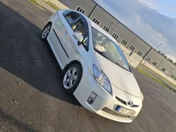 Vit Begagnad 2009 Toyota Prius Halvkombi | 89 000 kr (Bra pris)