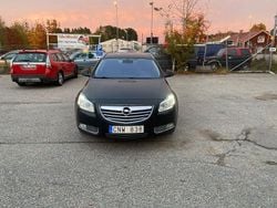 Svart Begagnad 2011 Opel Insignia Edition Kombi | 38 900 kr (Bra pris)
