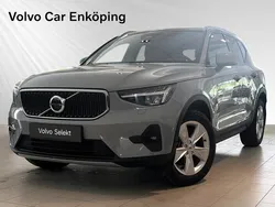 Grå Begagnad 2023 Volvo XC40 Core SUV | 334 900 kr (Bra pris)