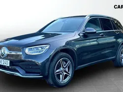 Grå Begagnad 2022 Mercedes GLC300e AMG line SUV | 479 900 kr (Marknadspris)