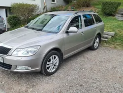 Ljusbrun Begagnad 2012 Skoda Octavia Elegance Kombi | 59 900 kr (Marknadspris)