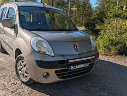 Grå Begagnad 2009 Renault Kangoo Minibuss | 35 000 kr