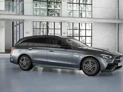 Grå Ny 2025 Mercedes C300e Kombi | 672 300 kr (Marknadspris)