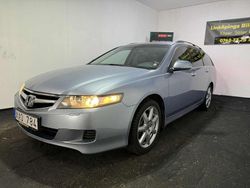 Ljusblå (blå) Begagnad 2006 Honda Accord Sport Kombi | 35 000 kr (Dyr)
