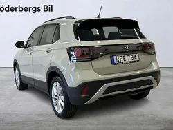 Ljusgrå Ny 2025 VW T-Cross Life SUV | 259 800 kr (Marknadspris)