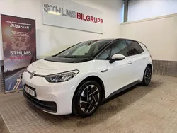 Vit (vit glacier) Begagnad 2022 VW ID.3 Halvkombi | 268 500 kr (Bra pris)