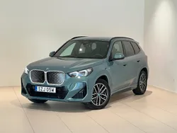 Grön Begagnad 2024 BMW iX1 M Sport SUV | 578 000 kr