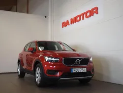 Röd Begagnad 2019 Volvo XC40 Momentum SUV | 259 900 kr (Marknadspris)
